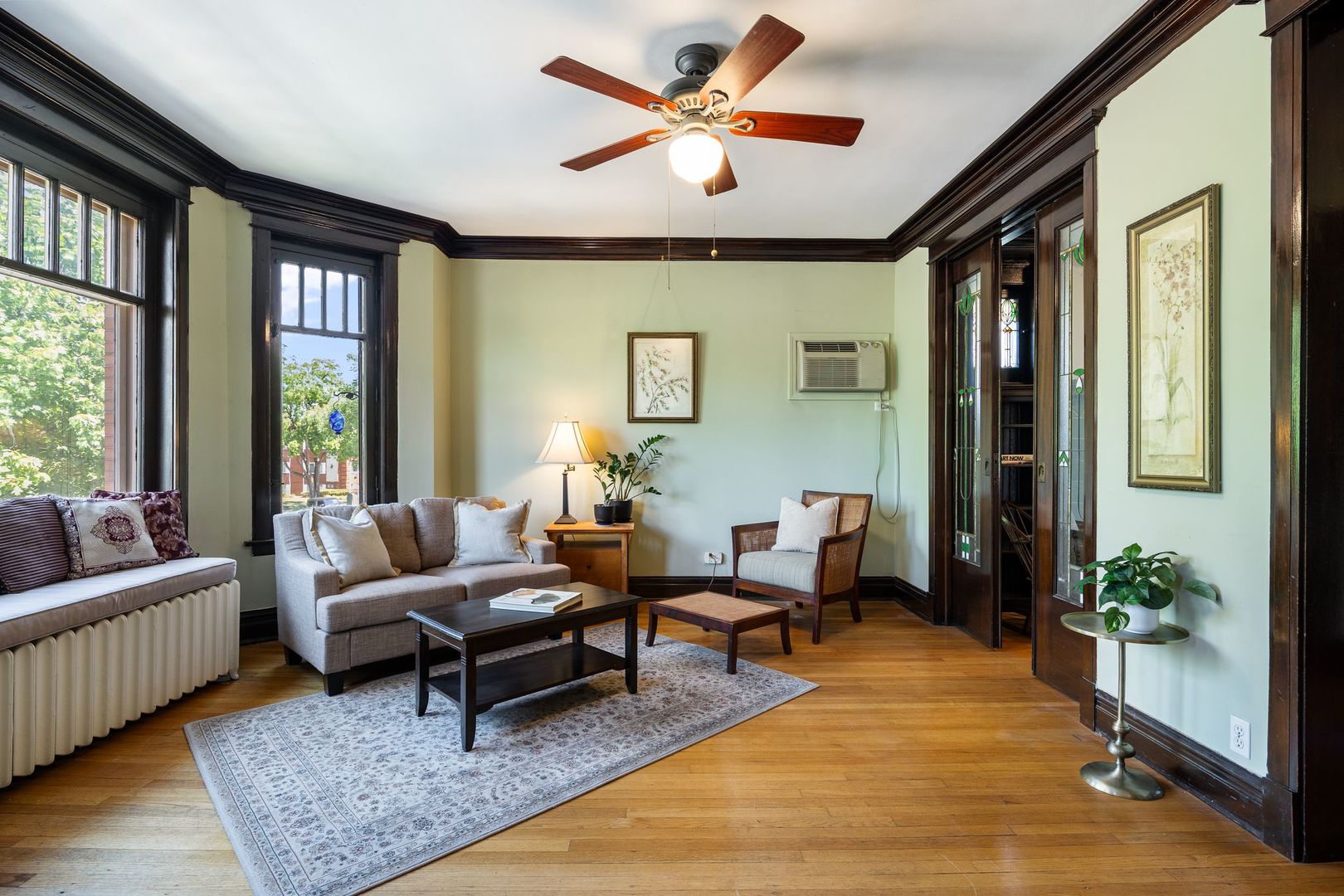 711 Washington Boulevard Unit: 2E
