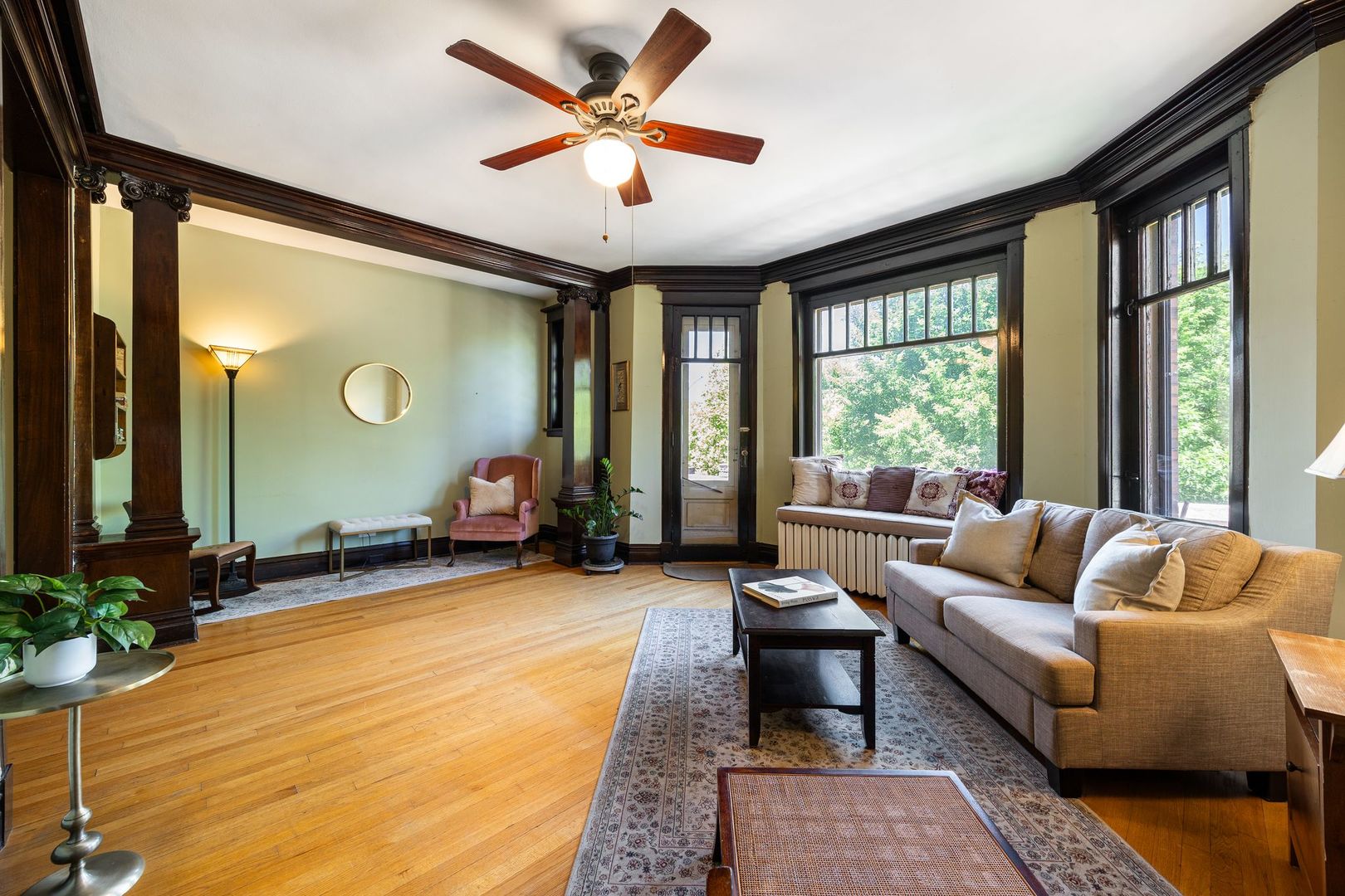 711 Washington Boulevard Unit: 2E