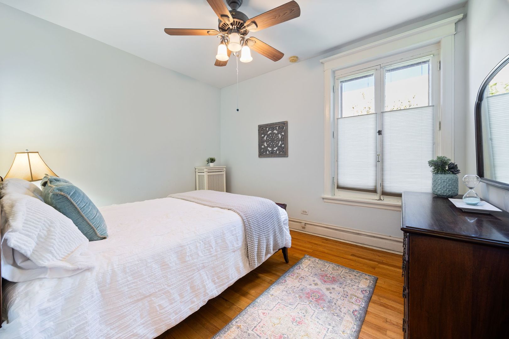 711 Washington Boulevard Unit: 2E