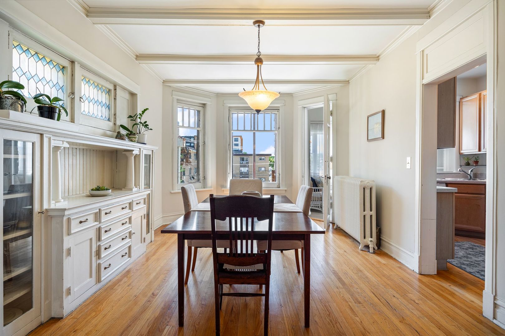 711 Washington Boulevard Unit: 2E