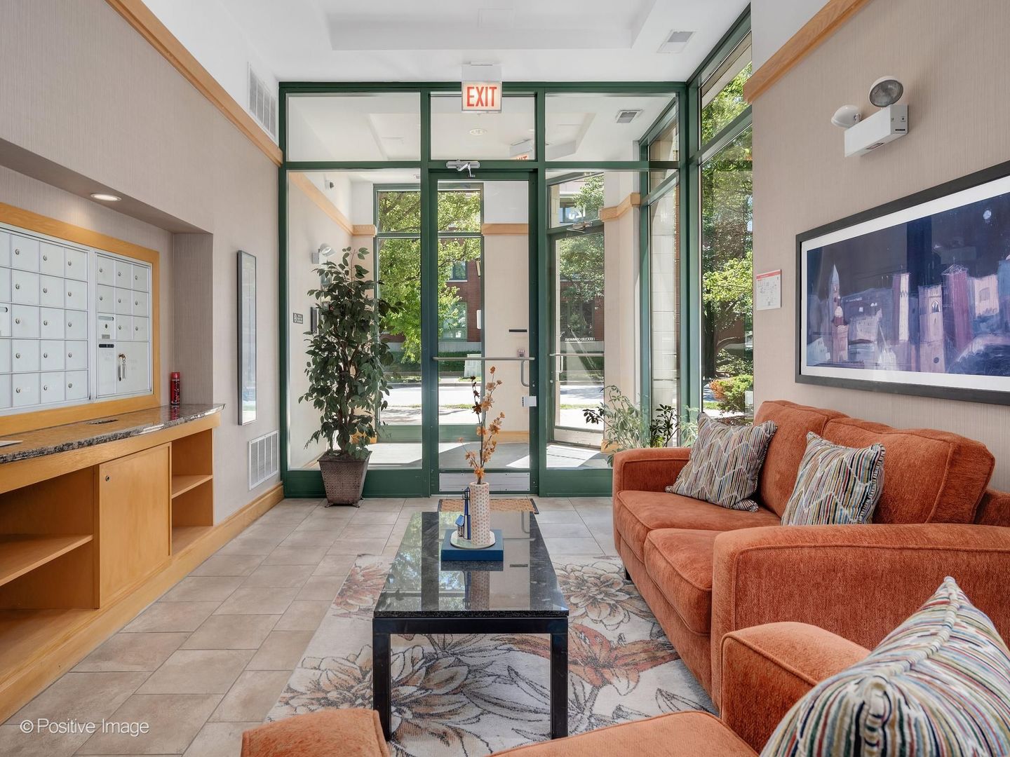 125 N Euclid Avenue Unit: 204