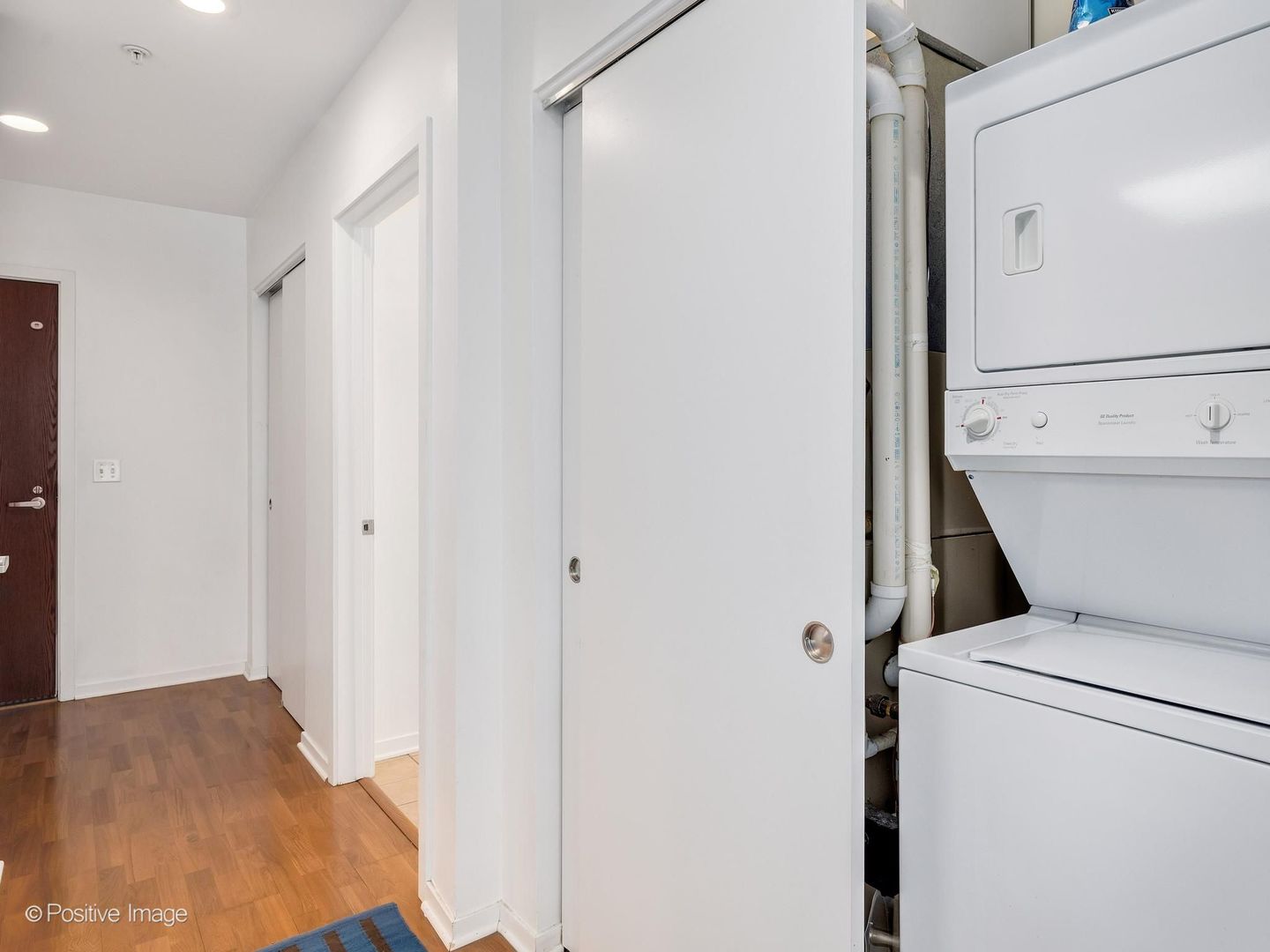 125 N Euclid Avenue Unit: 204