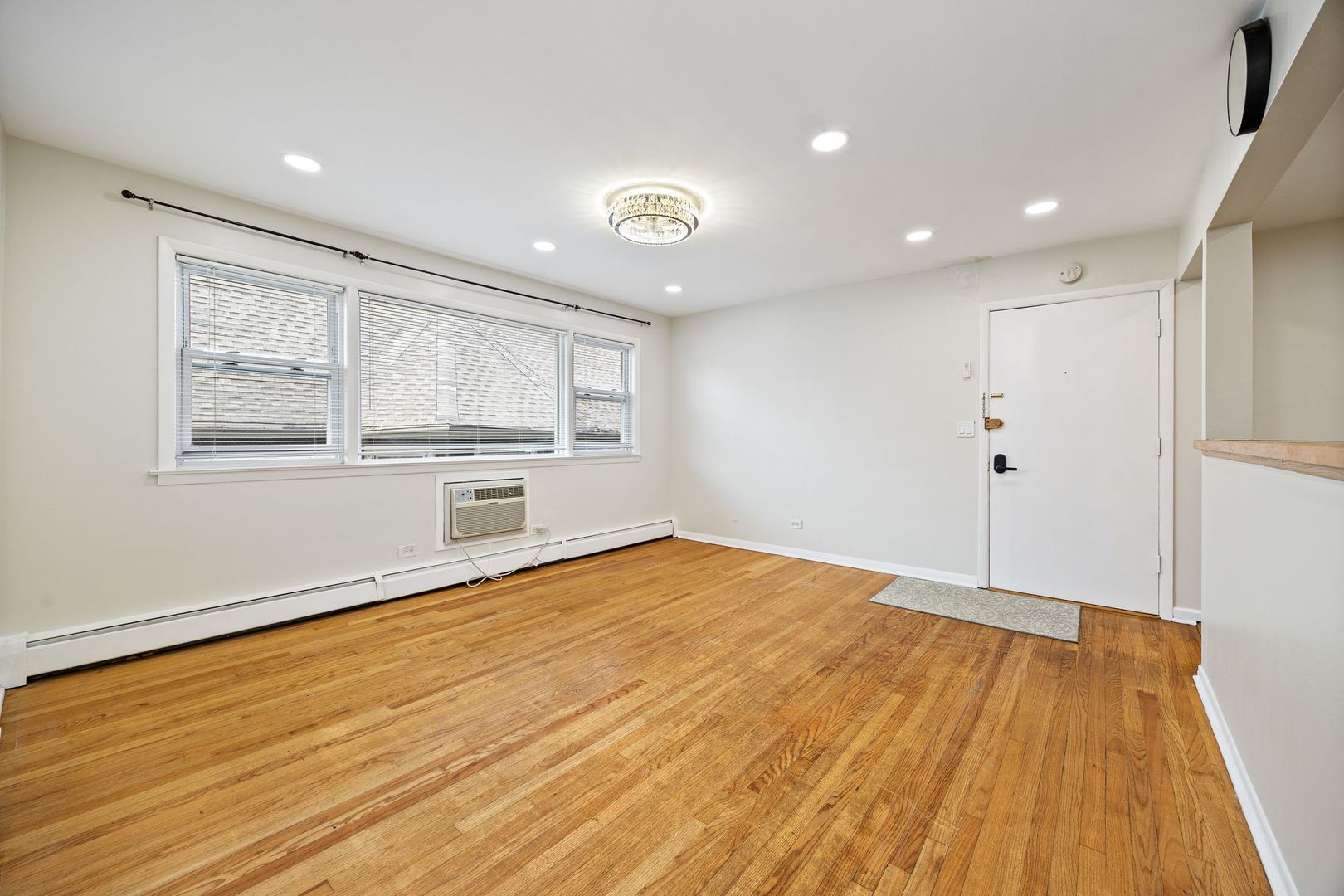 929 S Oak Park Avenue Unit: 3NW