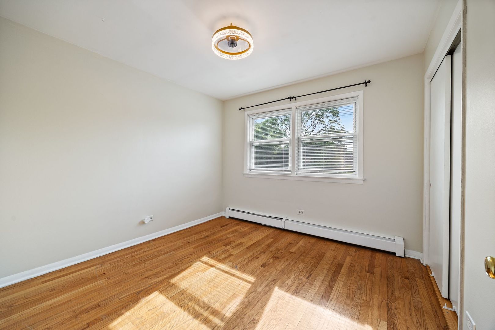 929 S Oak Park Avenue Unit: 3NW