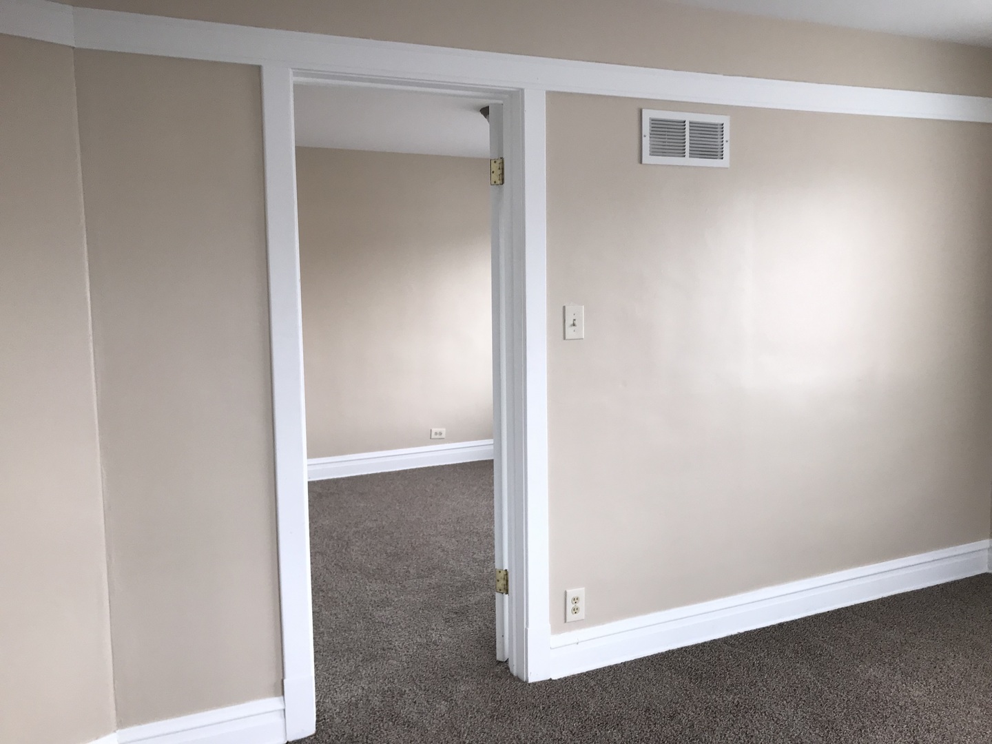 6248 Ogden Avenue Unit: 2W