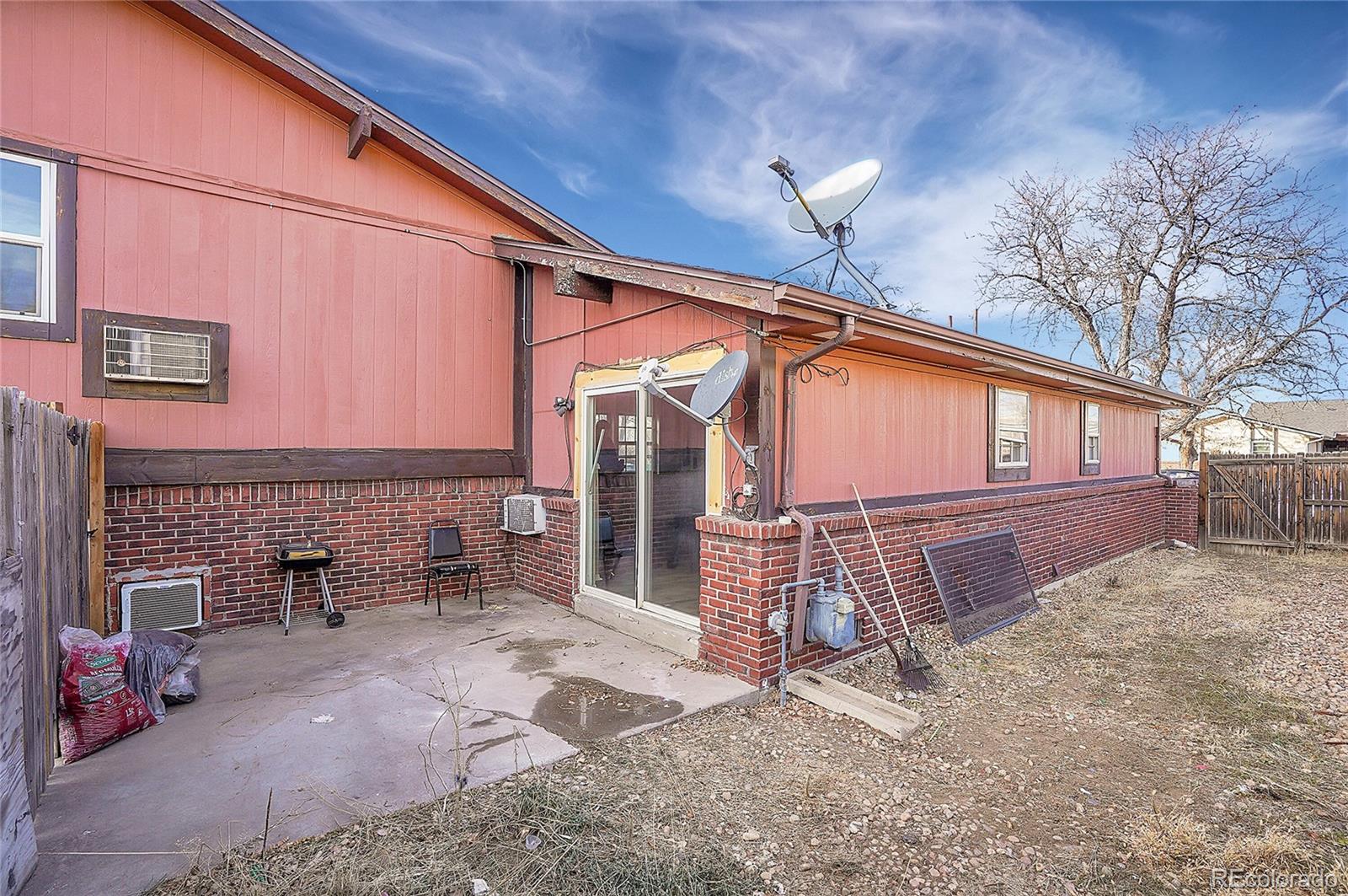 16432 E 13th Place