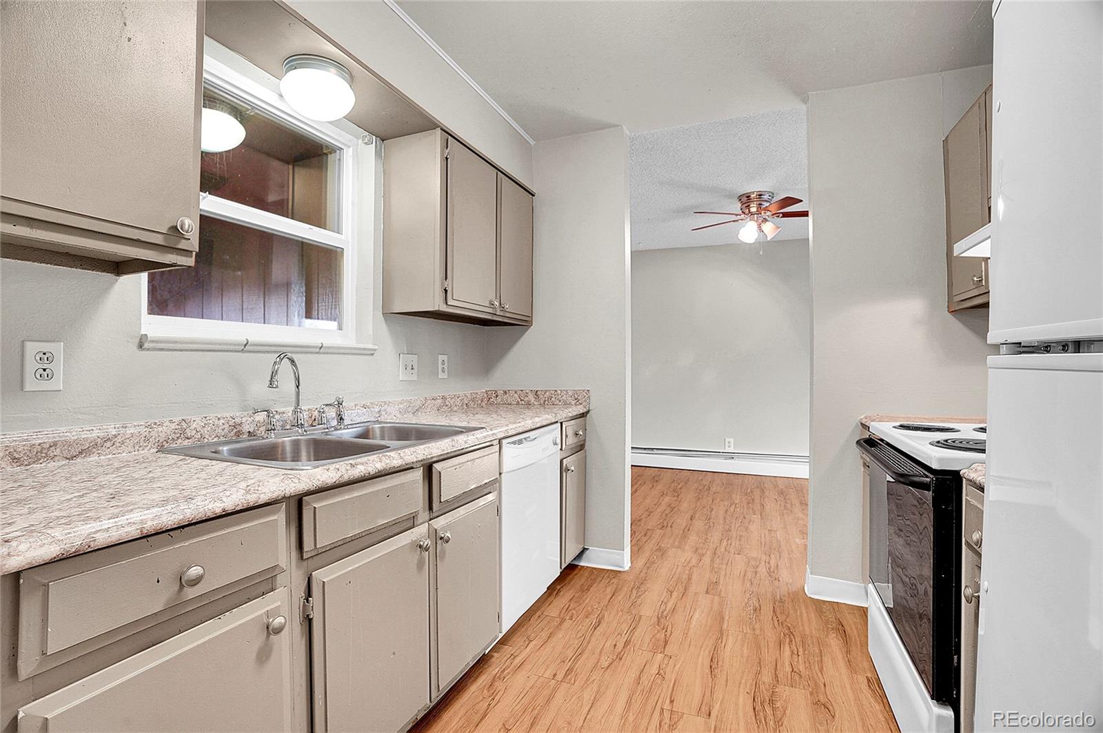 16432 E 13th Place