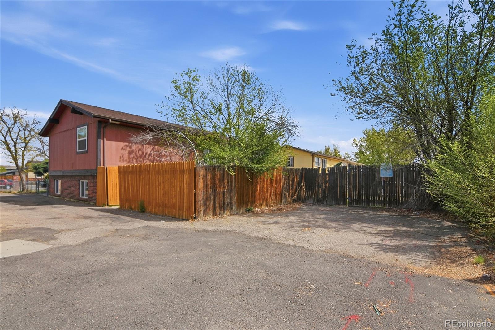 16432 E 13th Place