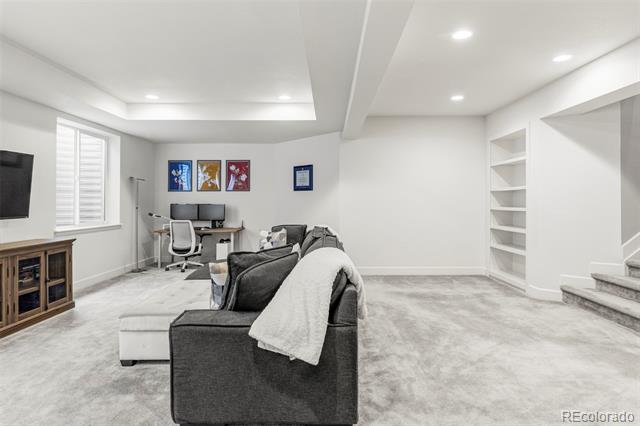 24919 E Alder Drive