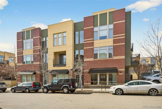 4585 13th Street Unit: 1E