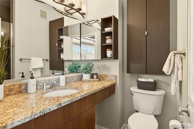 4585 13th Street Unit: 1E
