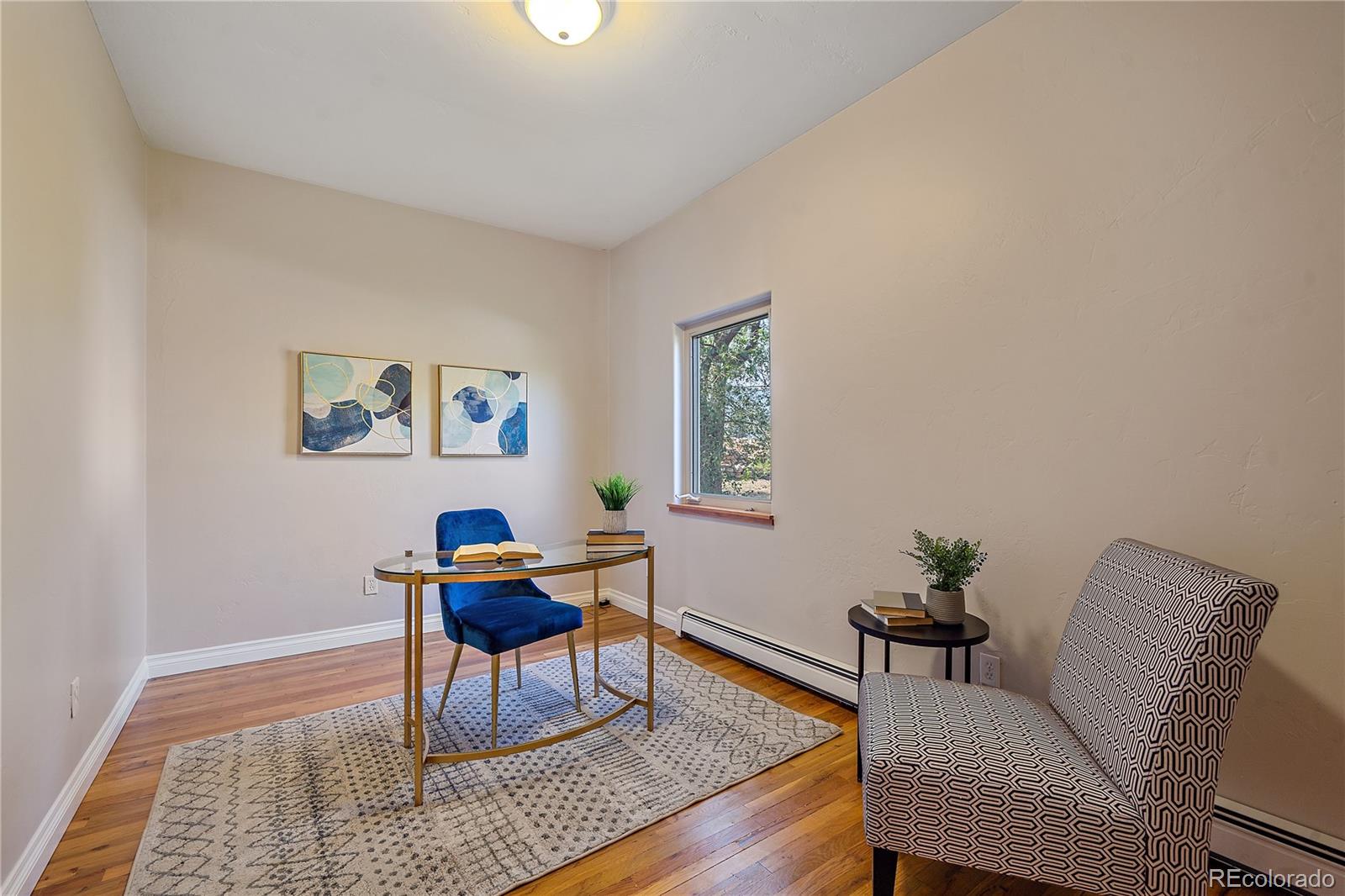 1506 S Foothills Highway