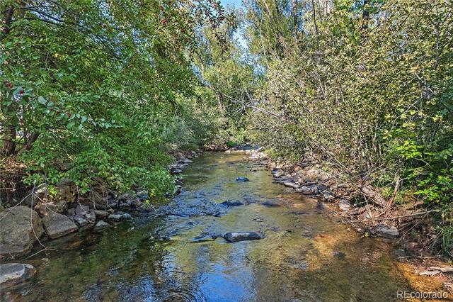 1506 S Foothills Highway
