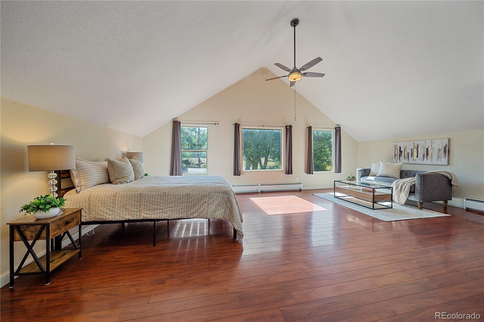 1506 S Foothills Highway