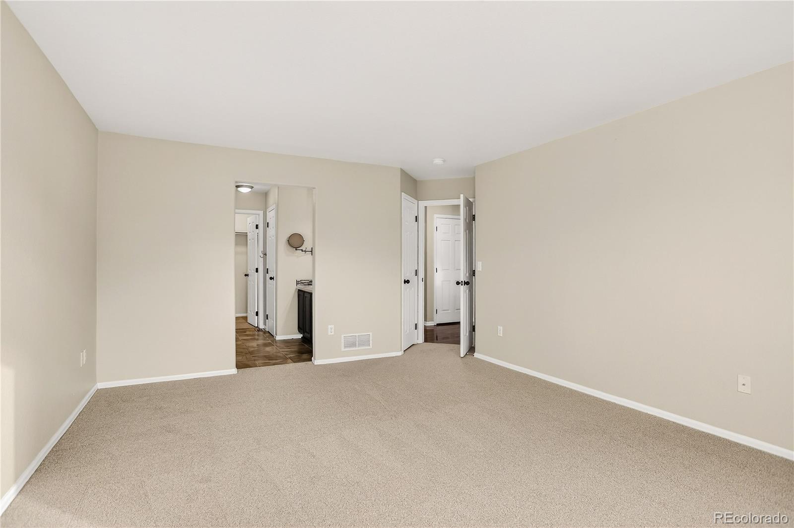 10723 Lewiston Street