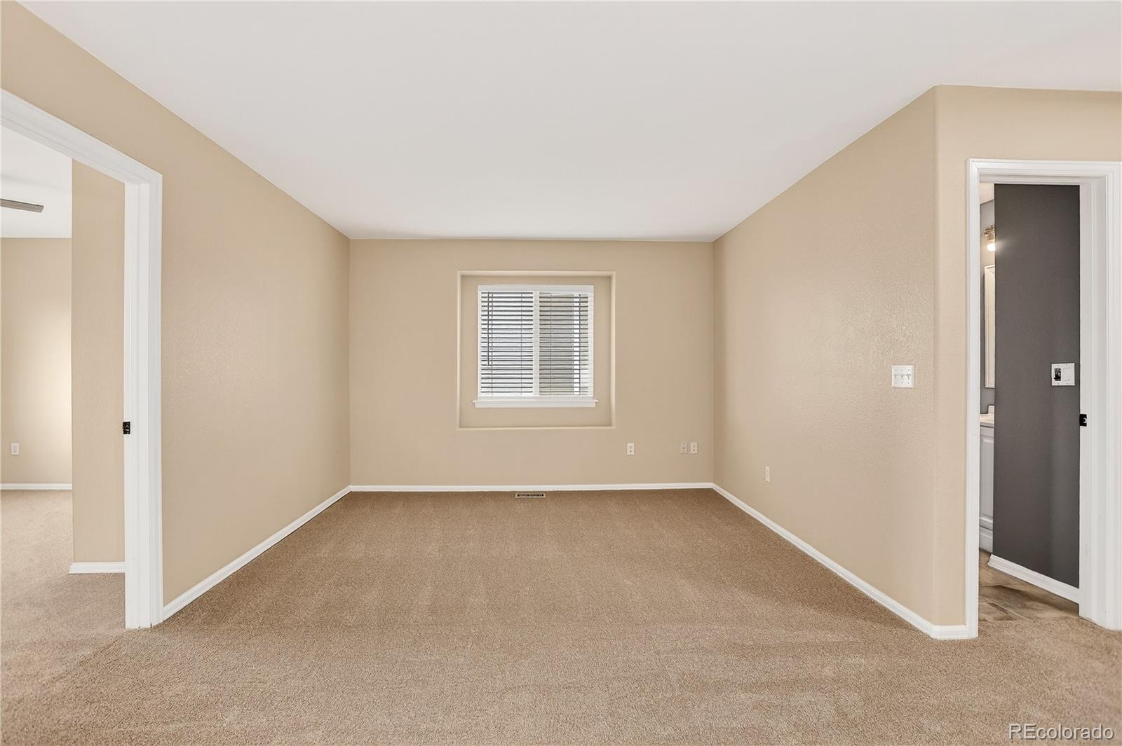 10723 Lewiston Street