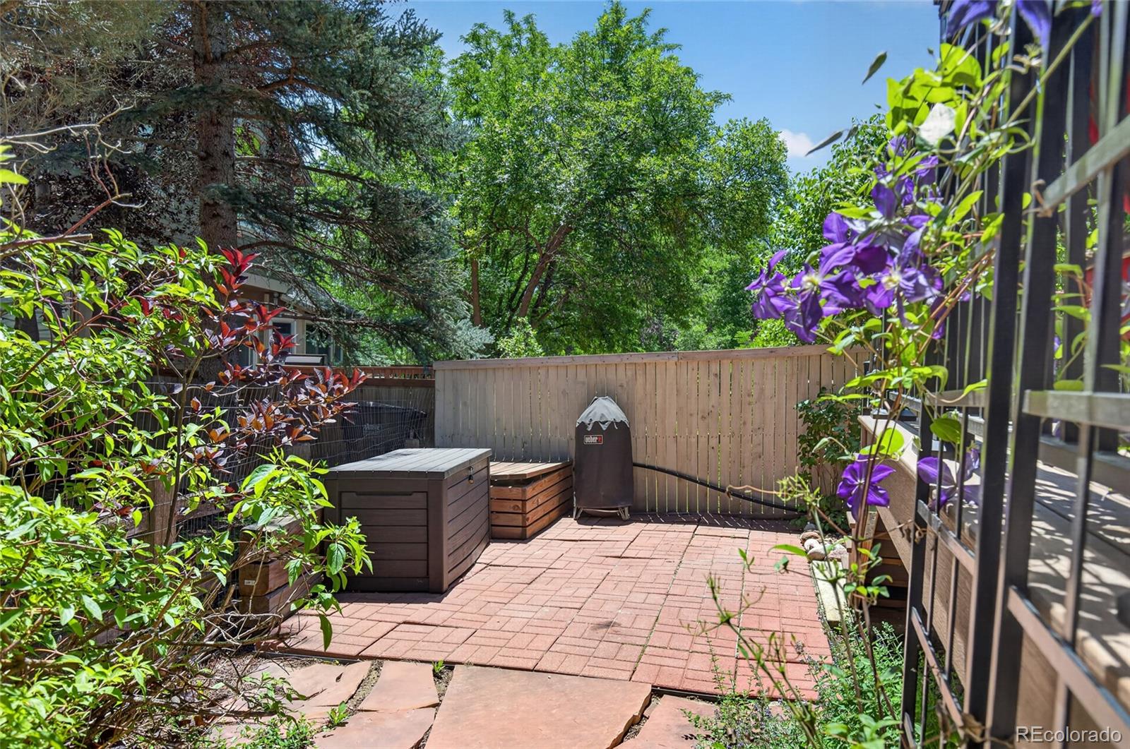 5546 Lone Eagle Court