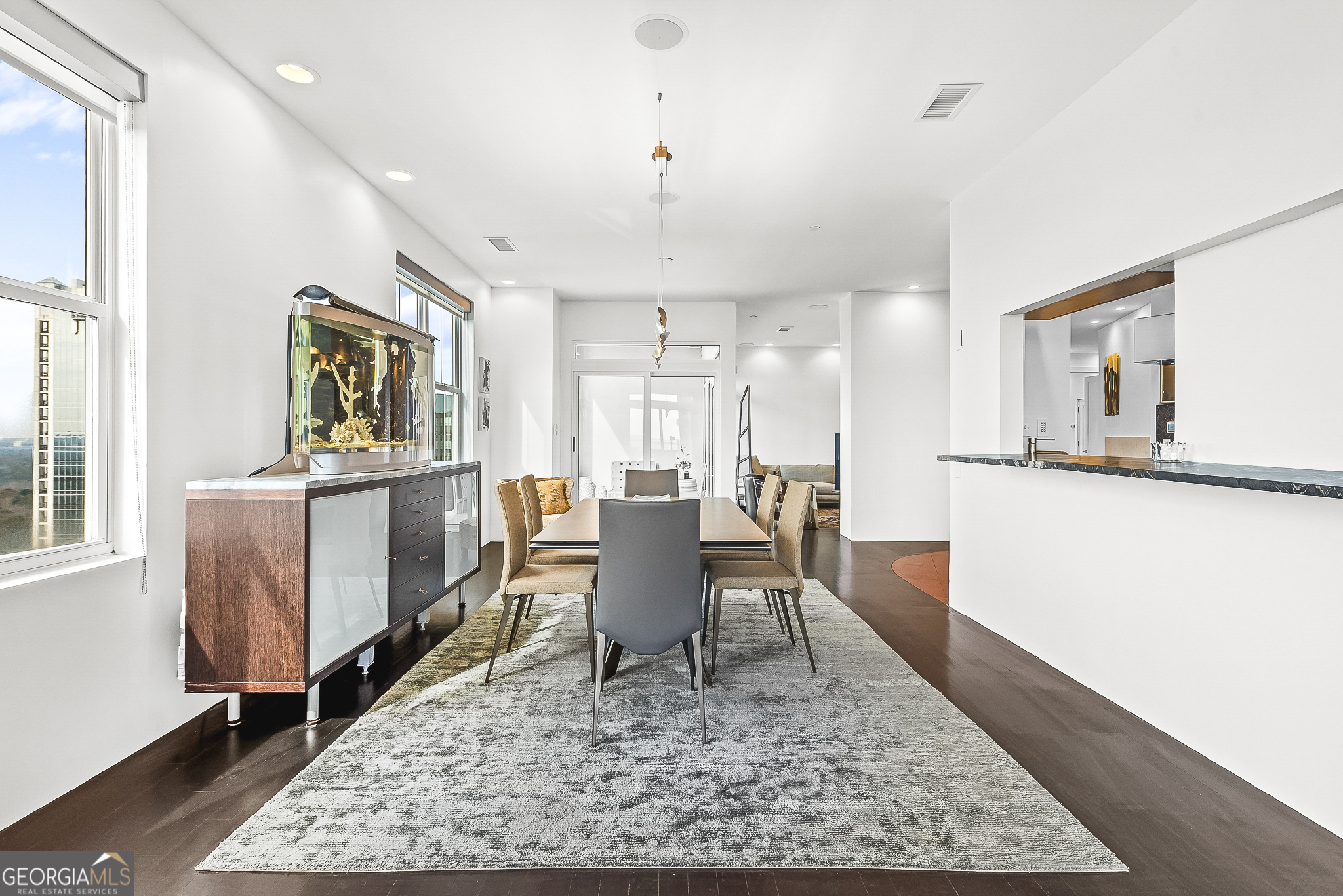 2881 Peachtree Road NE # 2304