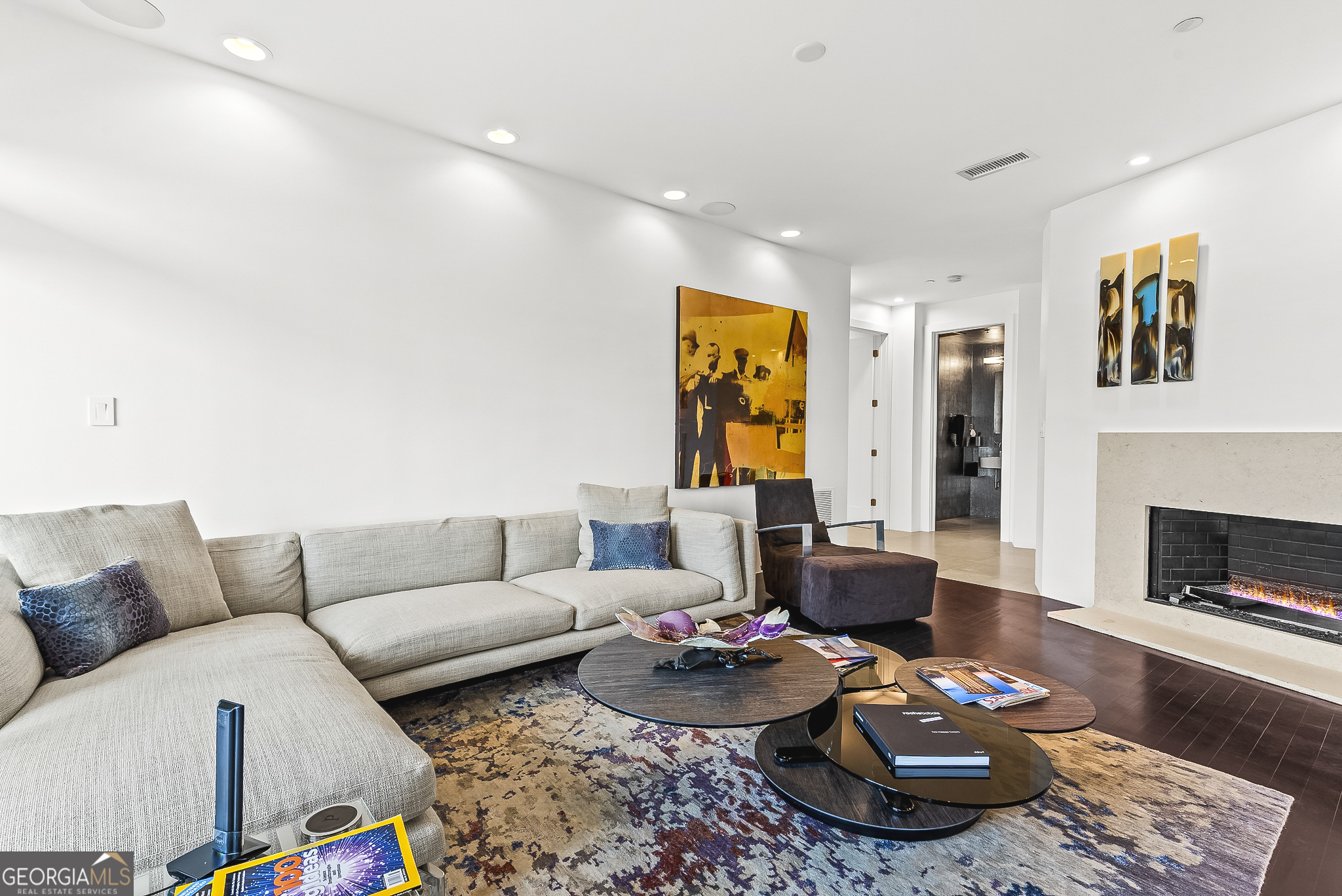 2881 Peachtree Road NE # 2304