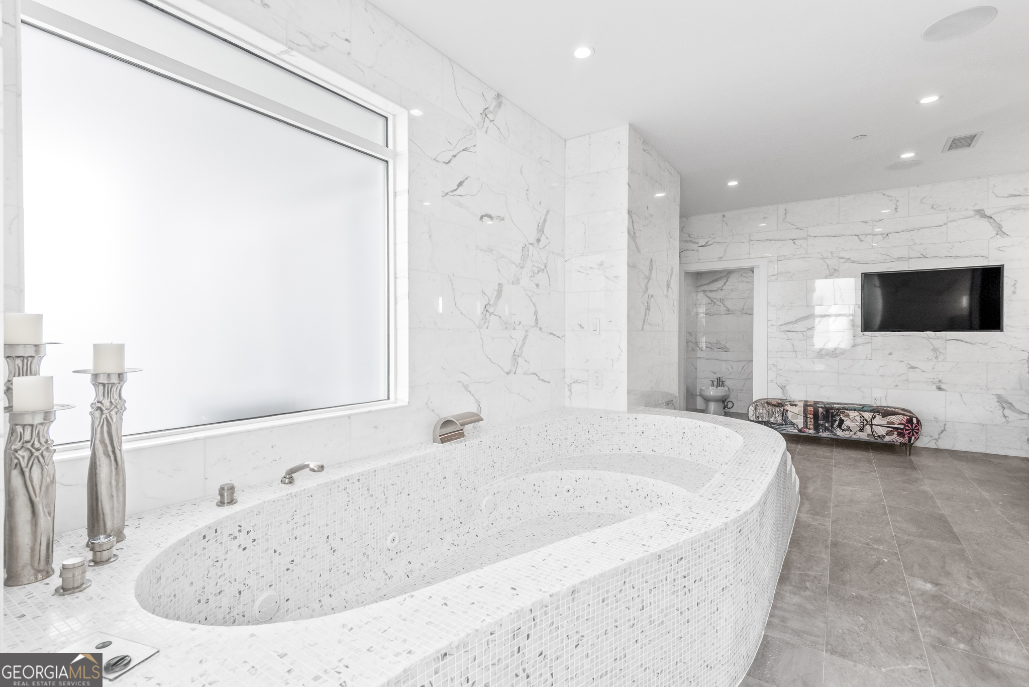 2881 Peachtree Road NE # 2304