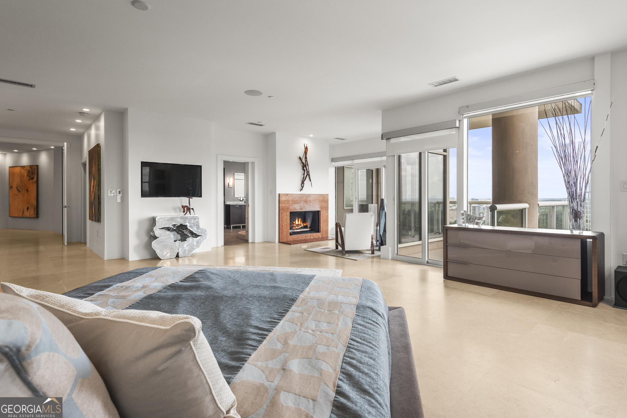 2881 Peachtree Road NE # 2304