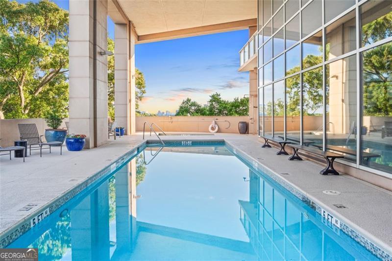 2881 Peachtree # 1003