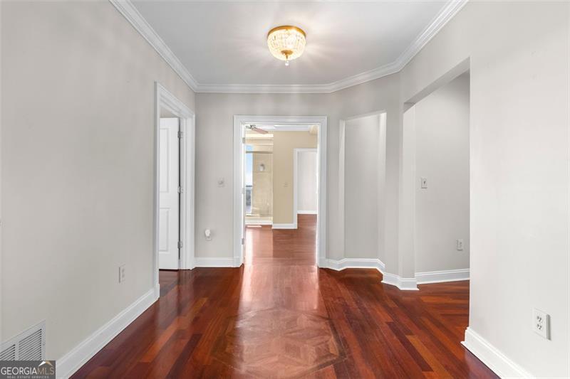 2881 Peachtree # 1003