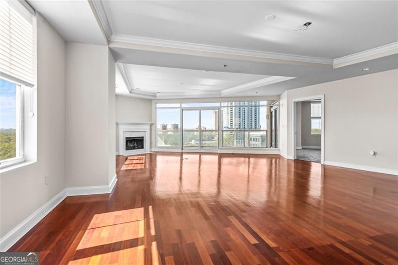 2881 Peachtree # 1003