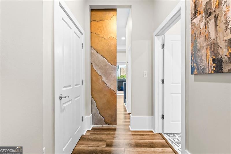2881 Peachtree Road NE # 605