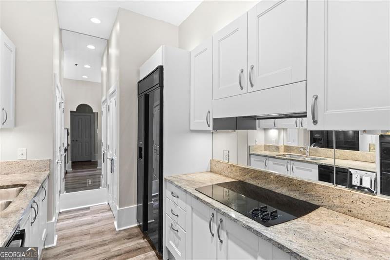 2881 Peachtree Road NE # 605