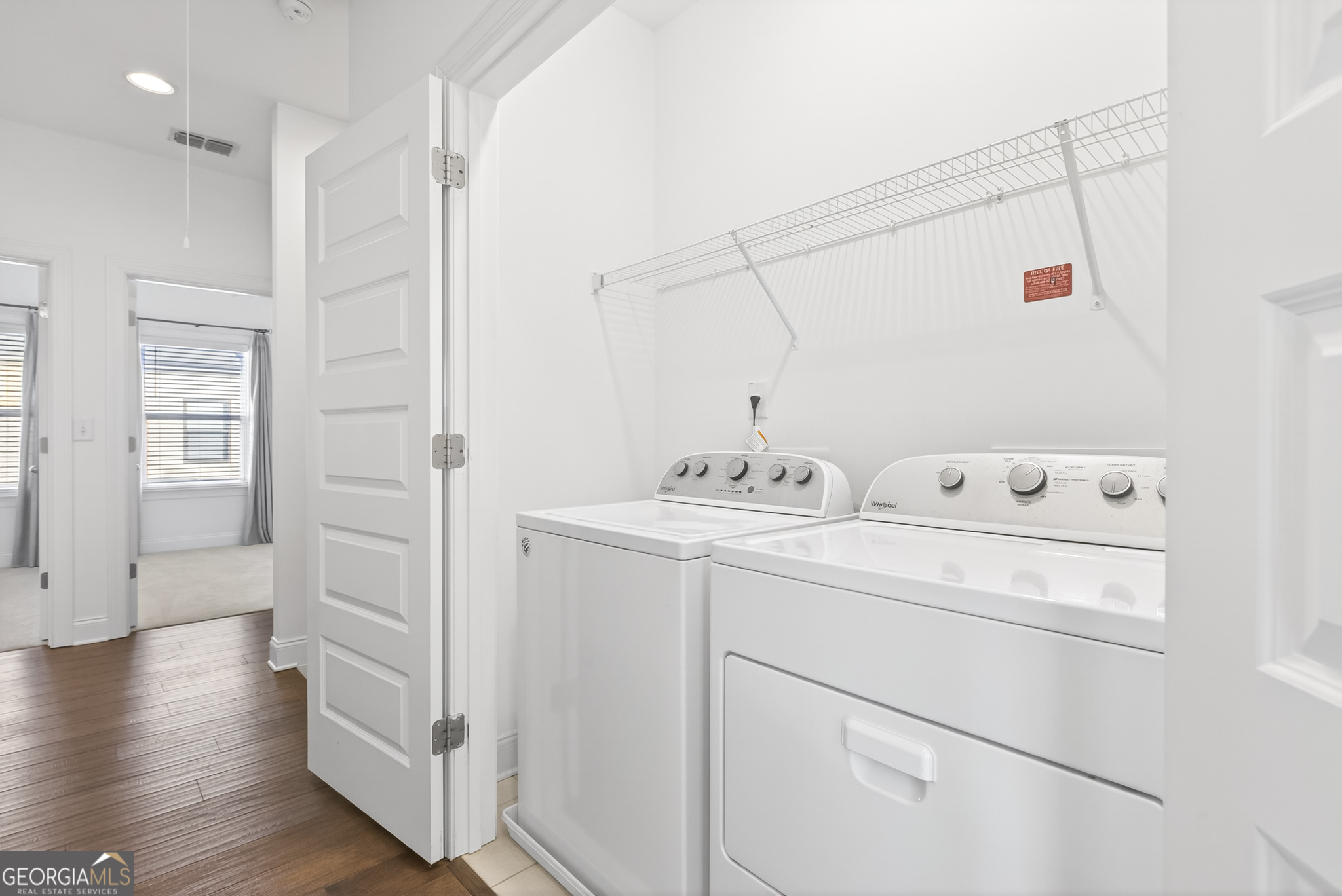 1752 Morningtide Lane NE