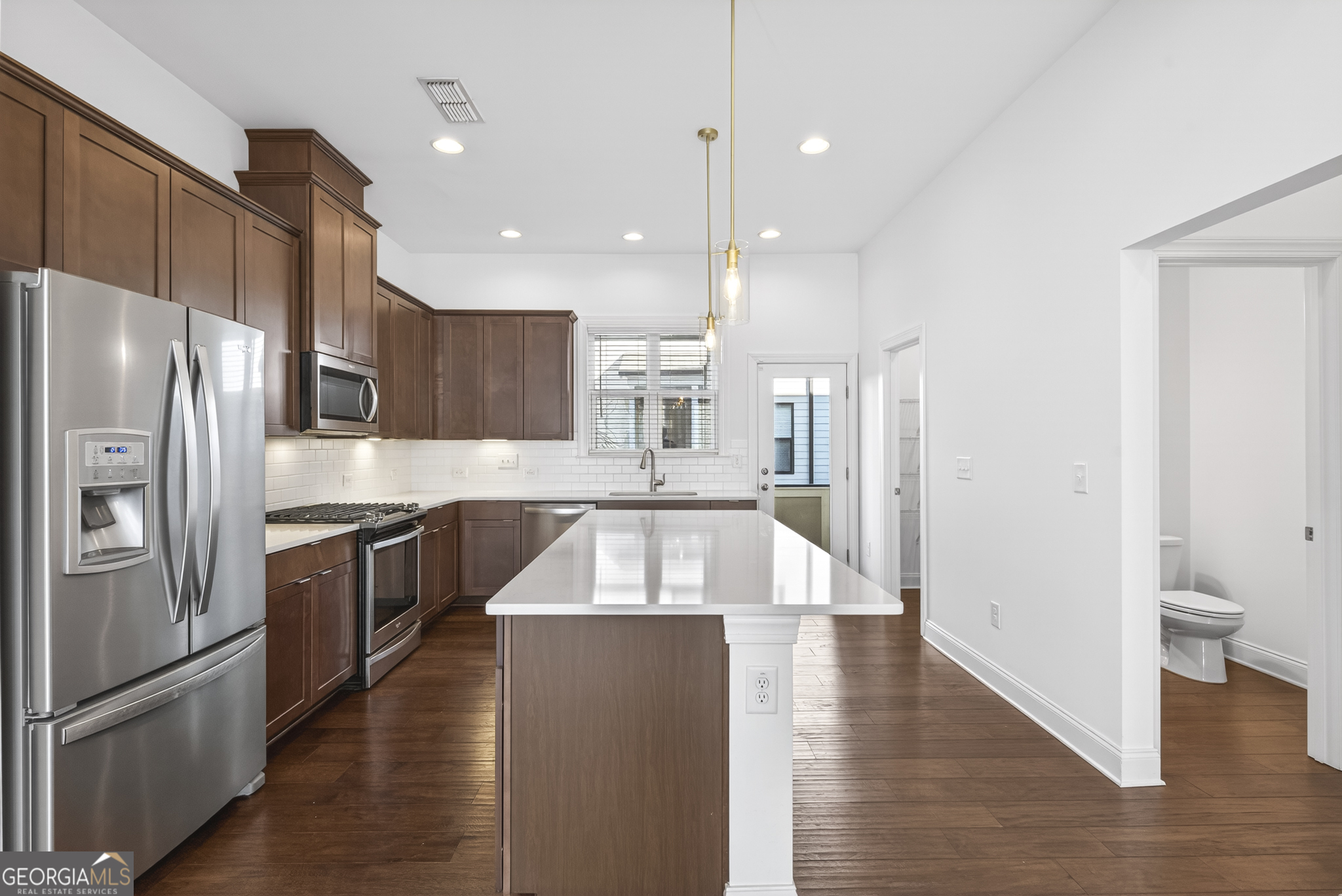 1752 Morningtide Lane NE