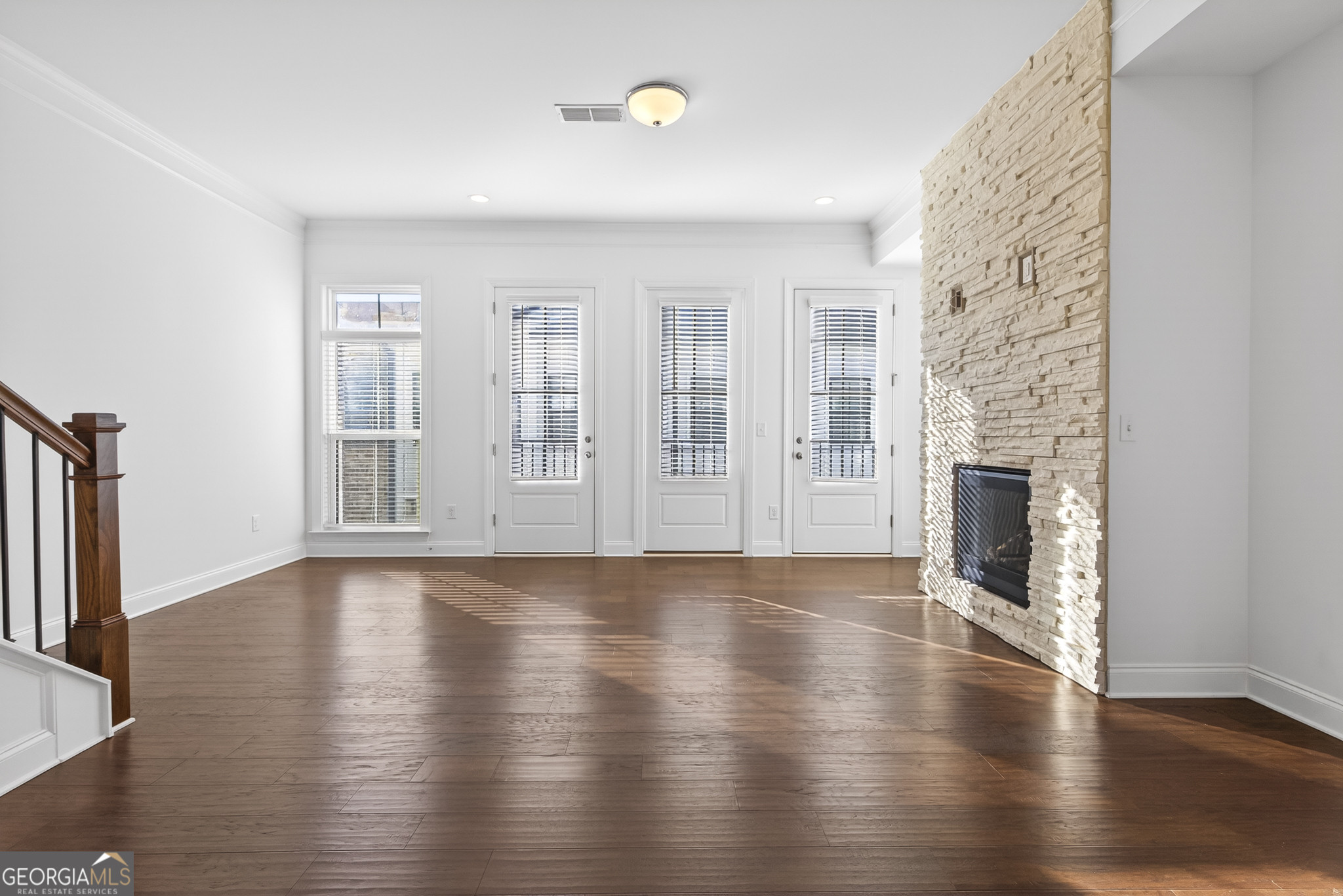 1752 Morningtide Lane NE