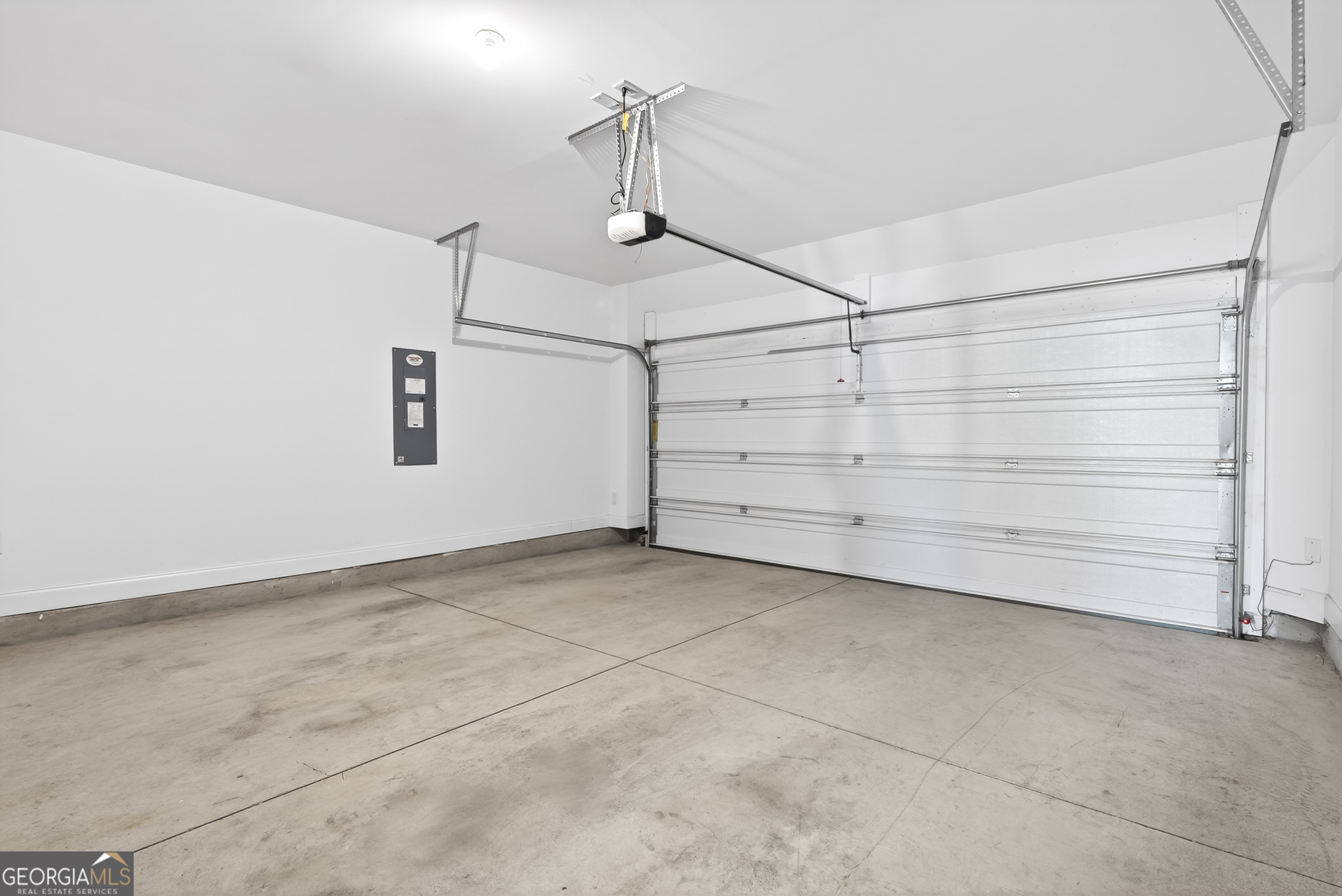 1752 Morningtide Lane NE