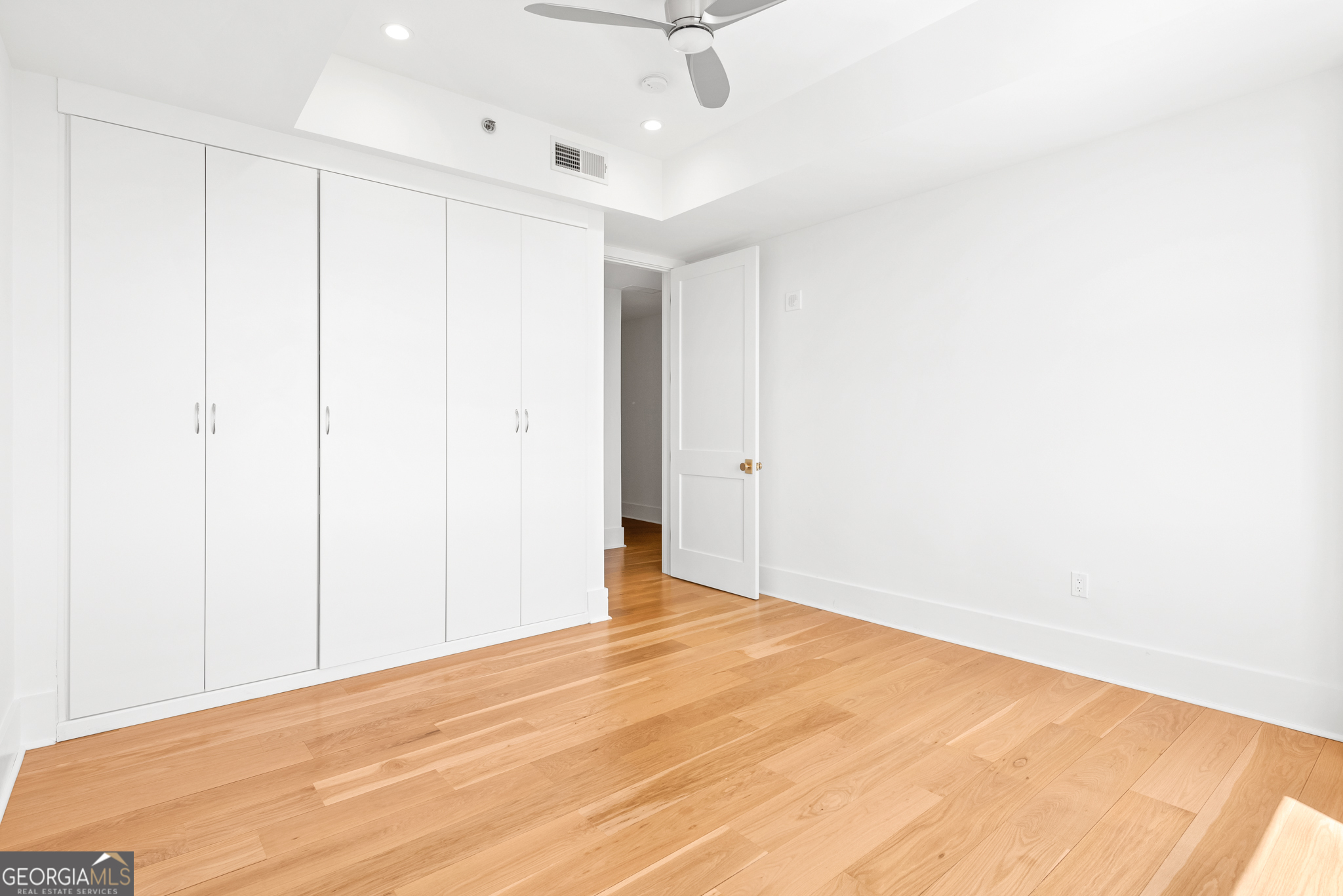 2881 Peachtree Road NE # 2201