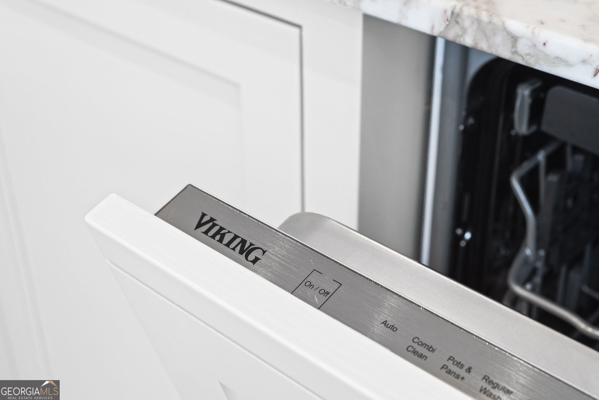 2881 Peachtree Road NE # 2201