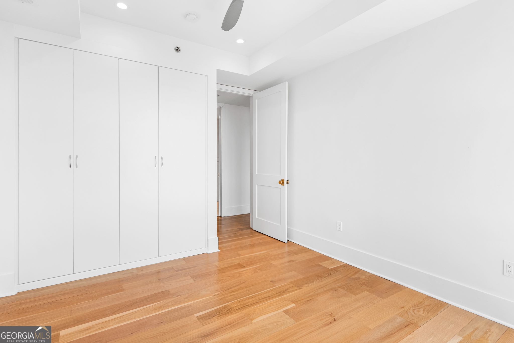 2881 Peachtree Road NE # 2201