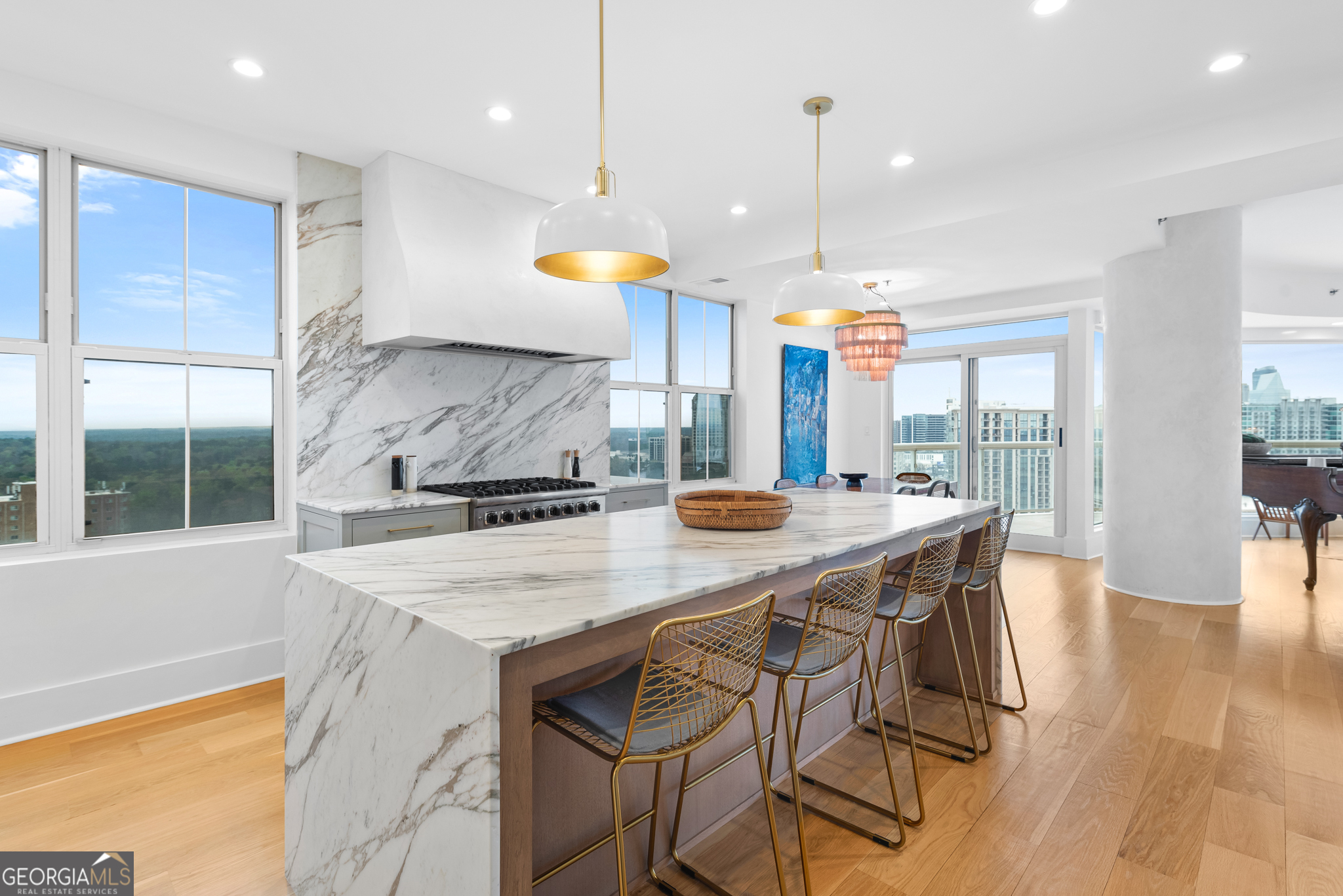 2881 Peachtree Road NE # 2201