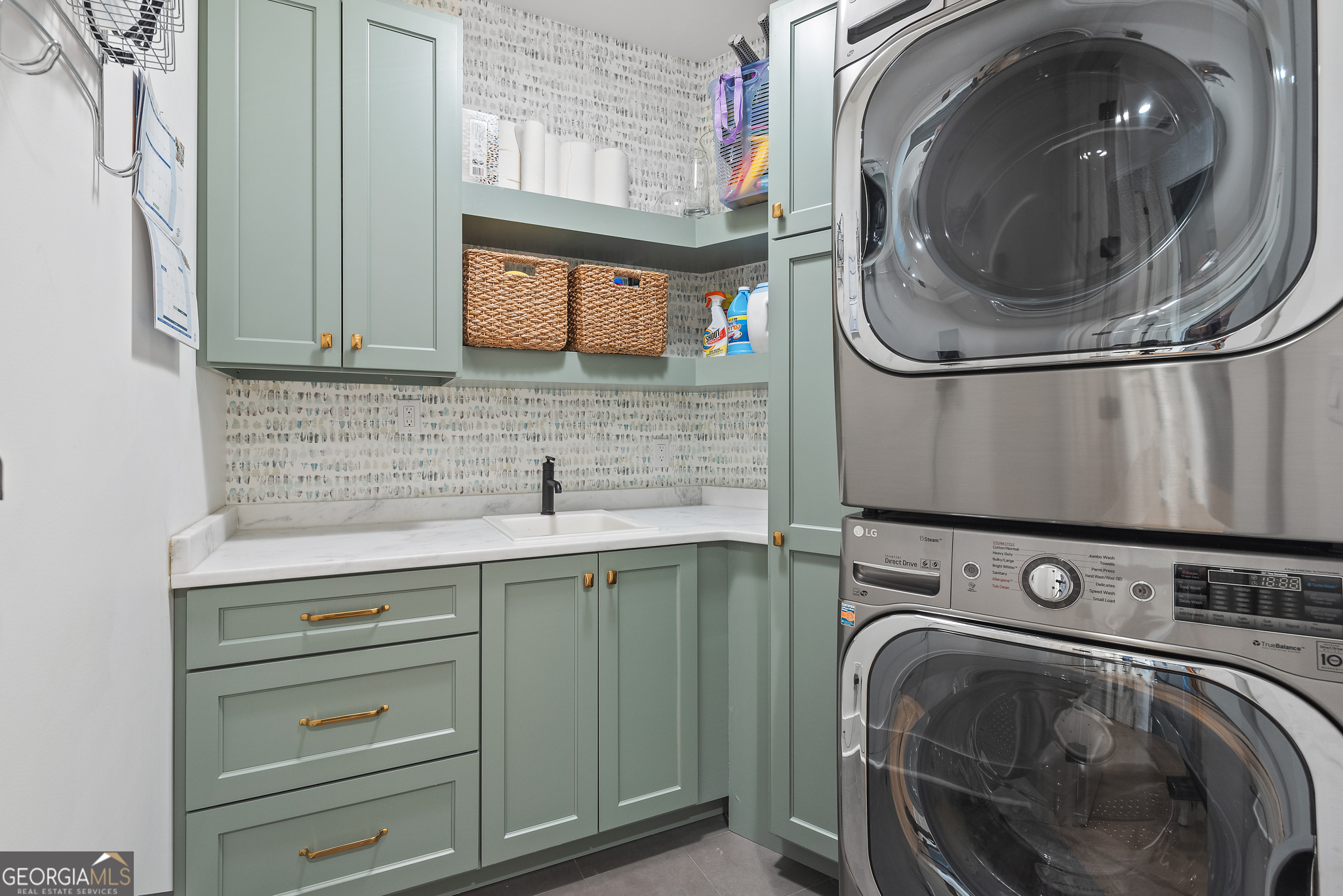 2881 Peachtree Road NE # 2201