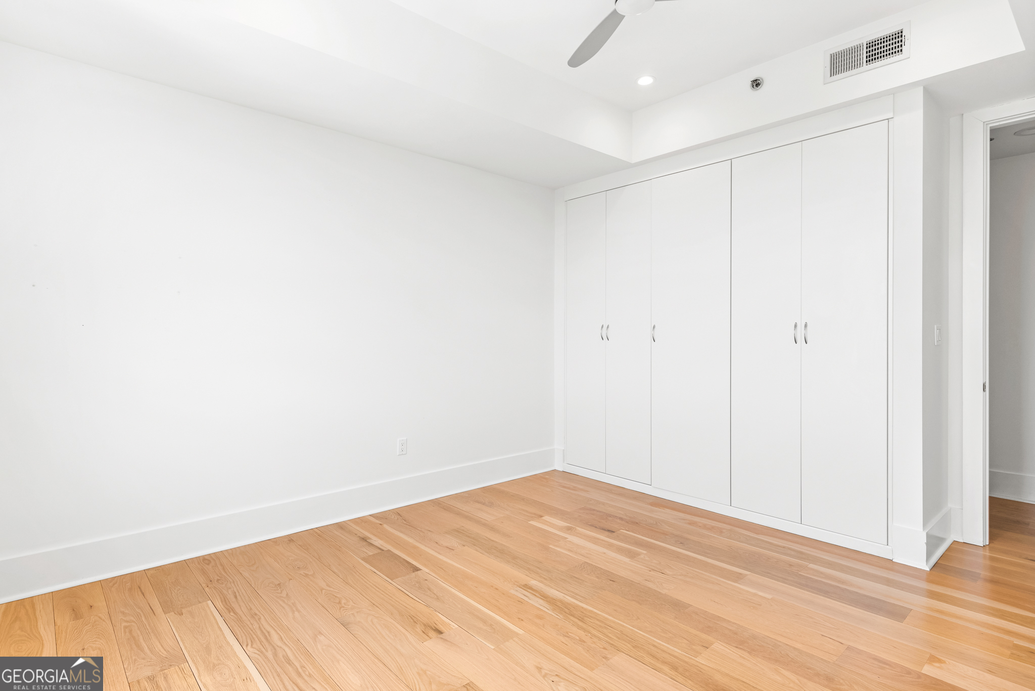 2881 Peachtree Road NE # 2201