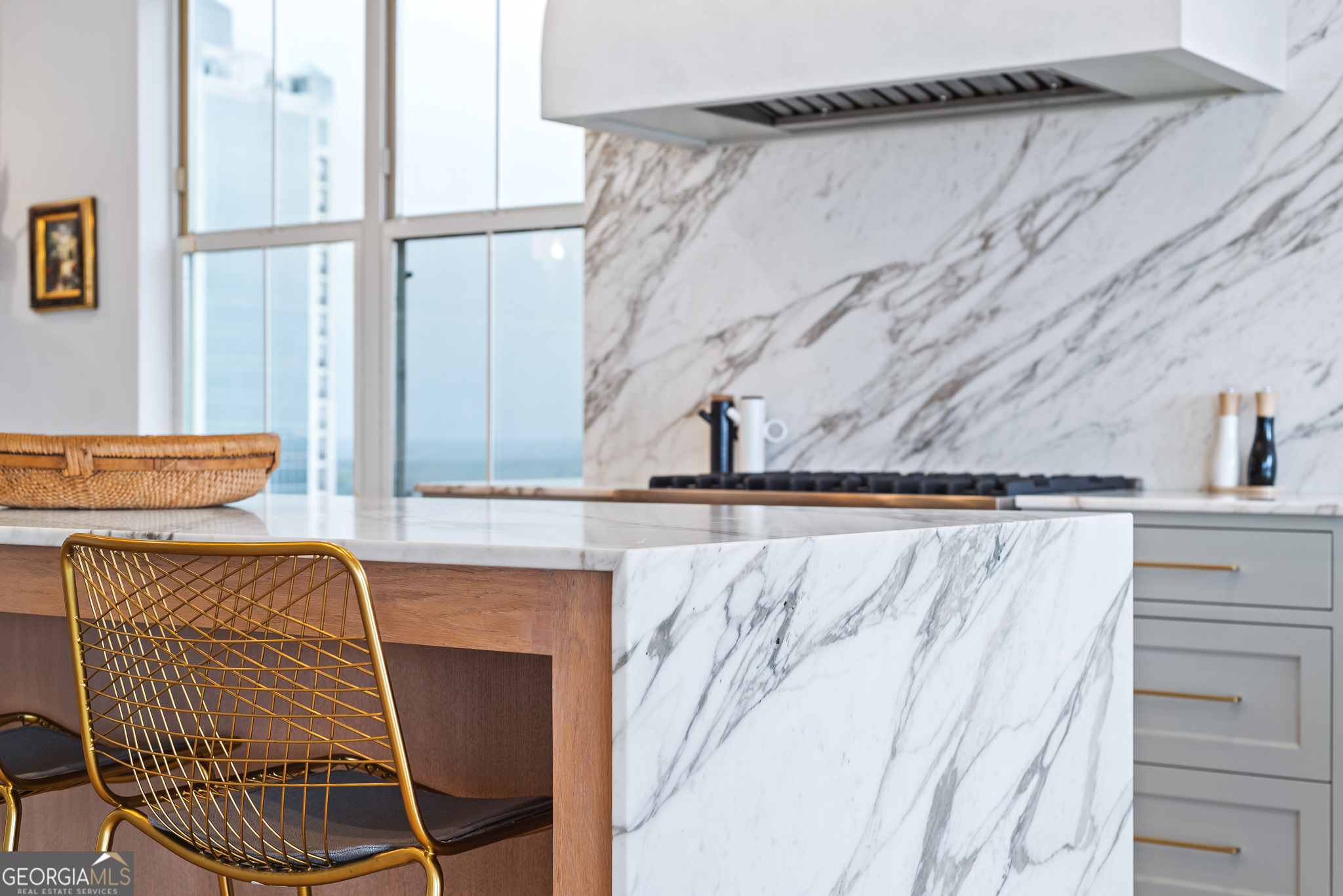 2881 Peachtree Road NE # 2201