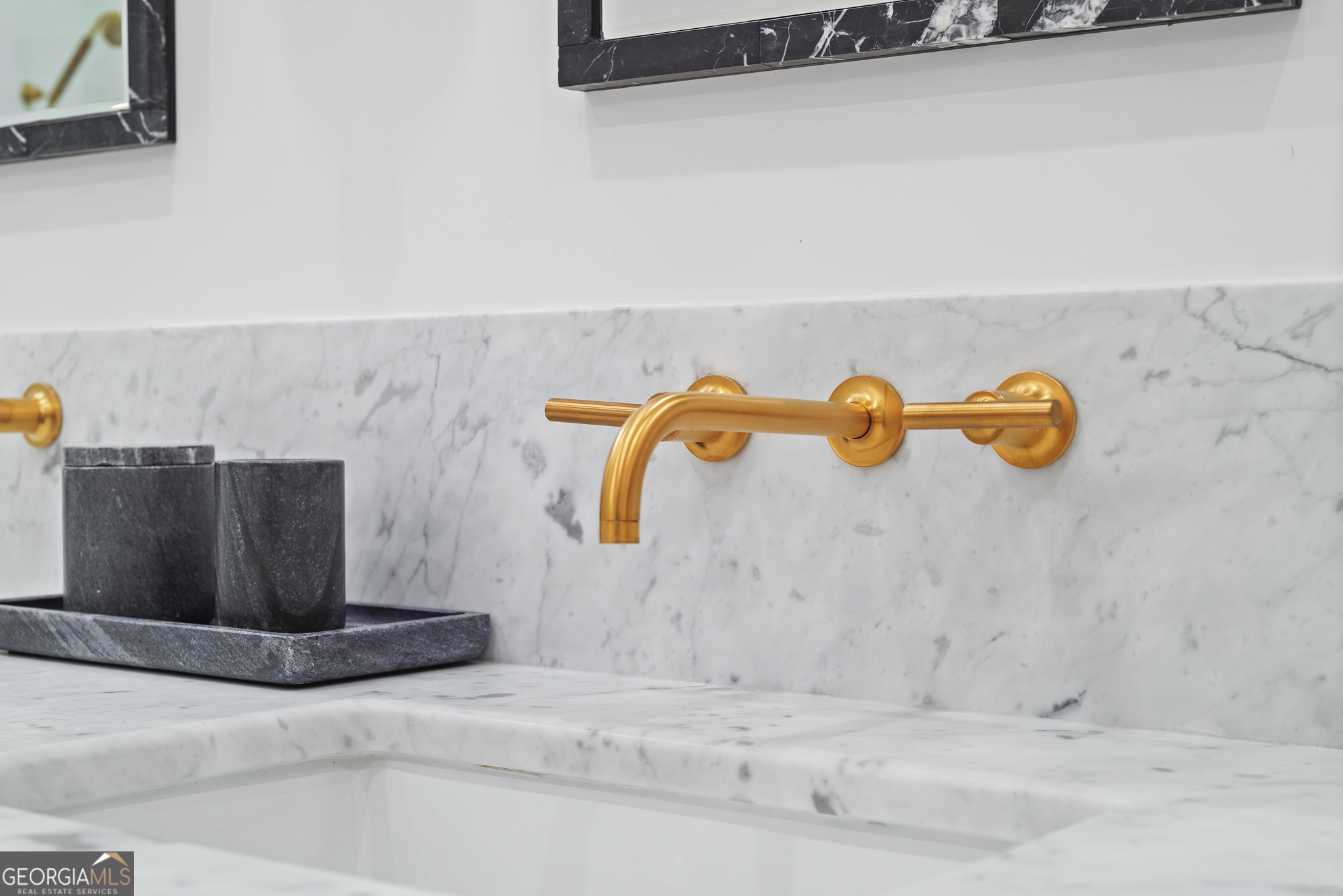 2881 Peachtree Road NE # 2201