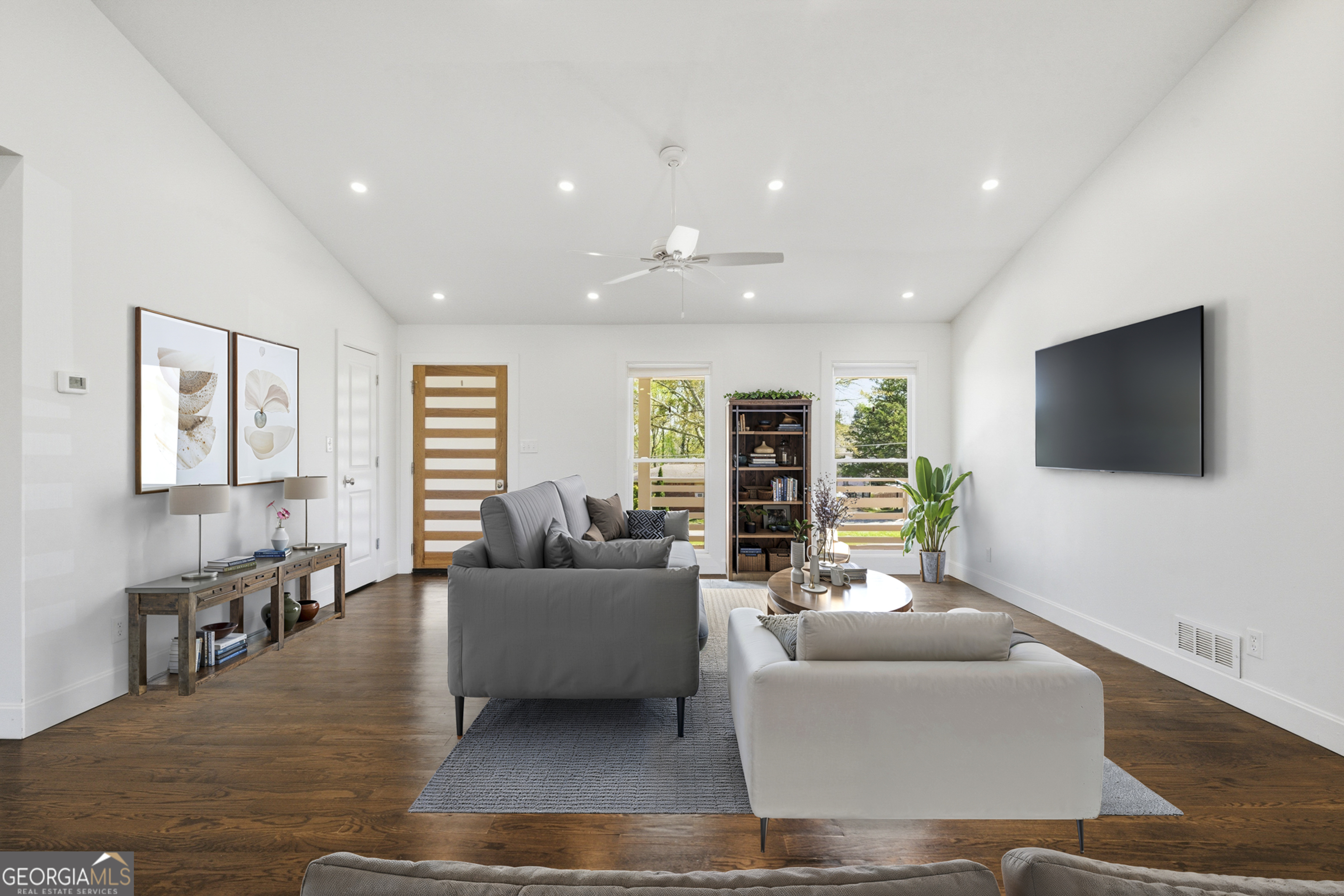 3296 Shoreland Drive