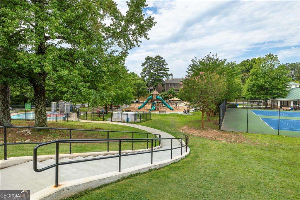 1444 Etowah Drive NE