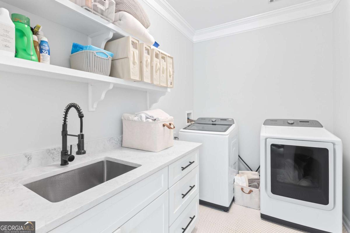 1444 Etowah Drive NE