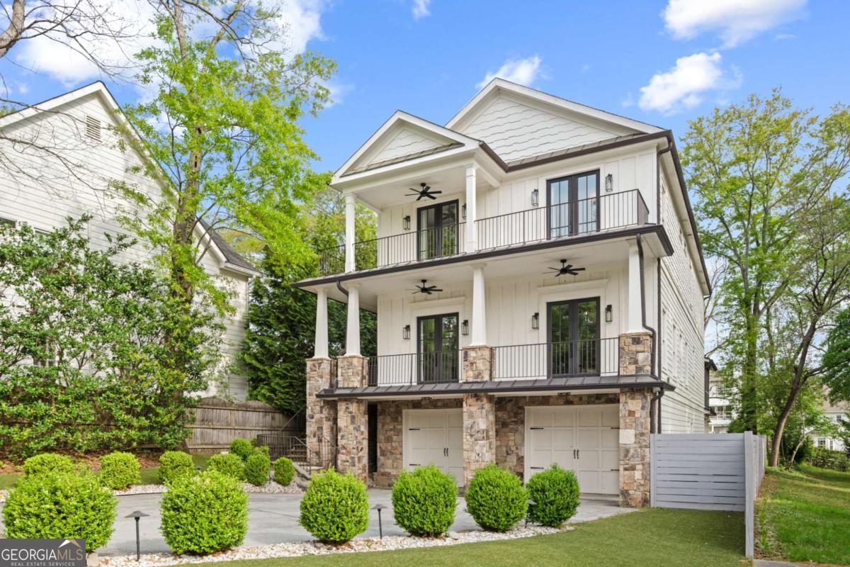 1444 Etowah Drive NE