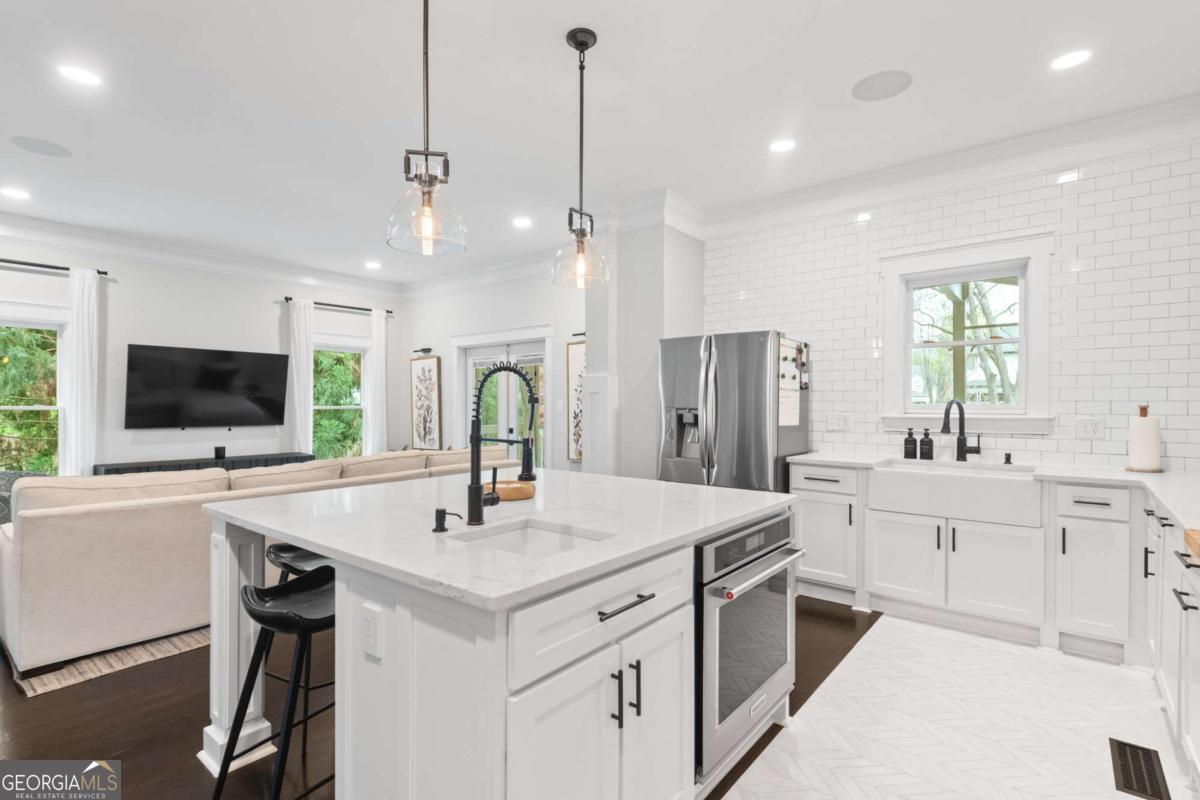 1444 Etowah Drive NE