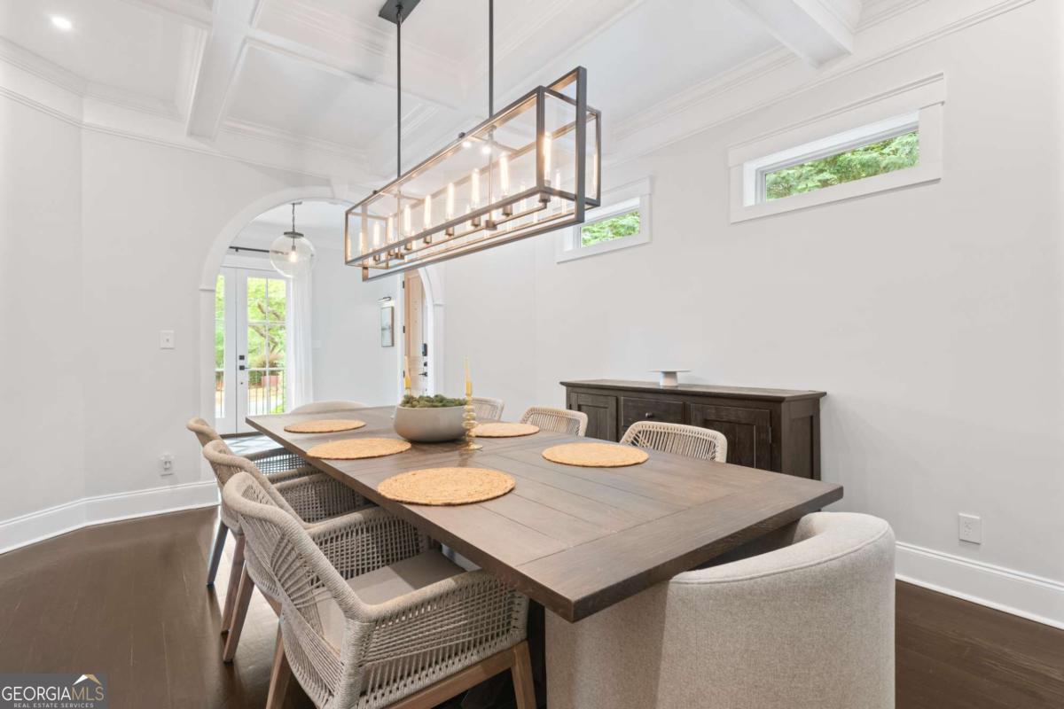 1444 Etowah Drive NE