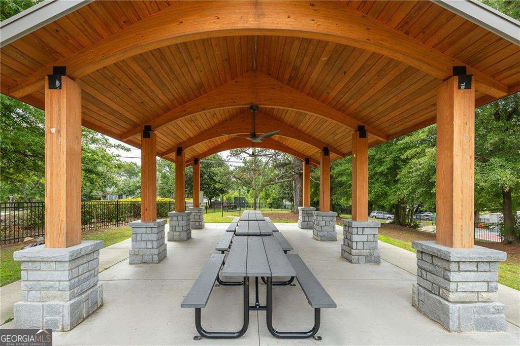 1444 Etowah Drive NE