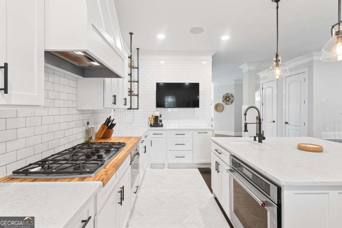 1444 Etowah Drive NE